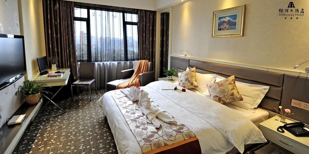 Changsha Milky Way Hotel Exterior foto
